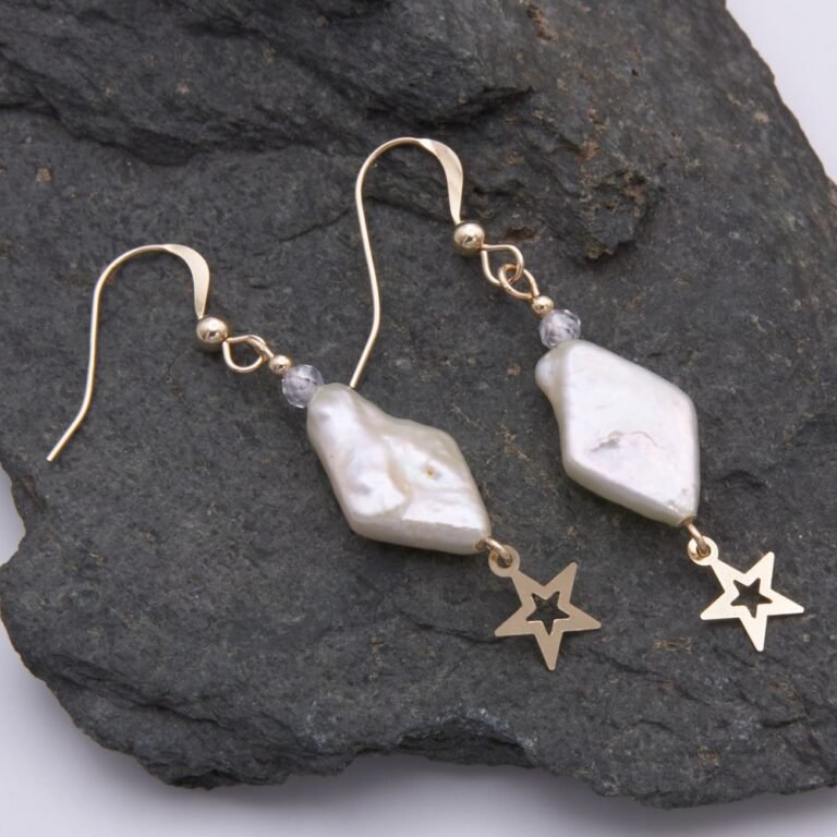 Diamond Shaped Freshwater Pearl and Gold Filled Star Earrings Diamond Shaped Freshwater Pearl and Gold Filled Star Earrings