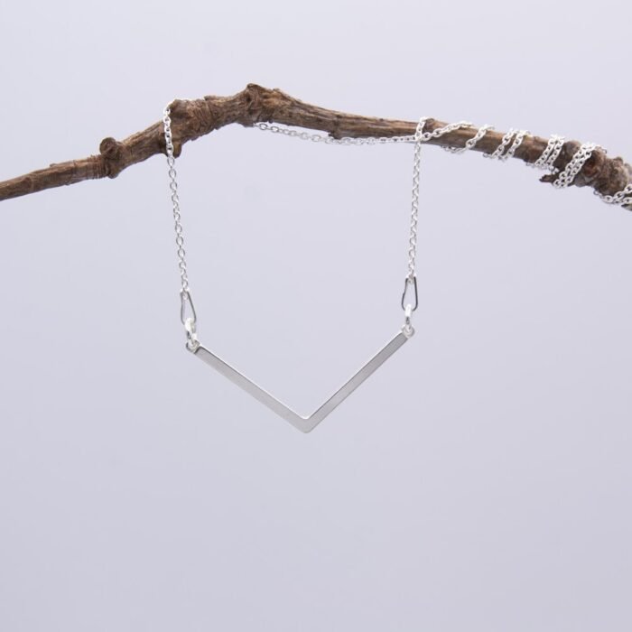 Wide Angle Bar Necklace hanging