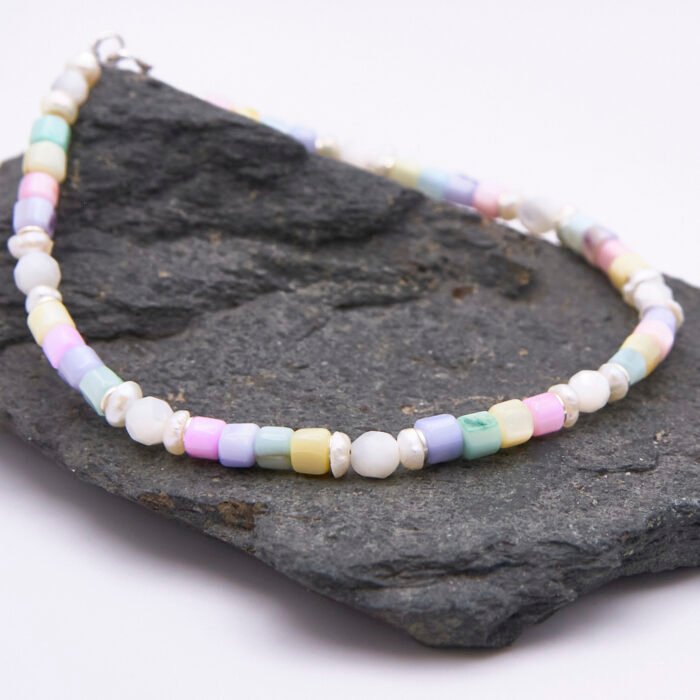 Mother of Pearl and Freshwater Pearl Bead Bracelet